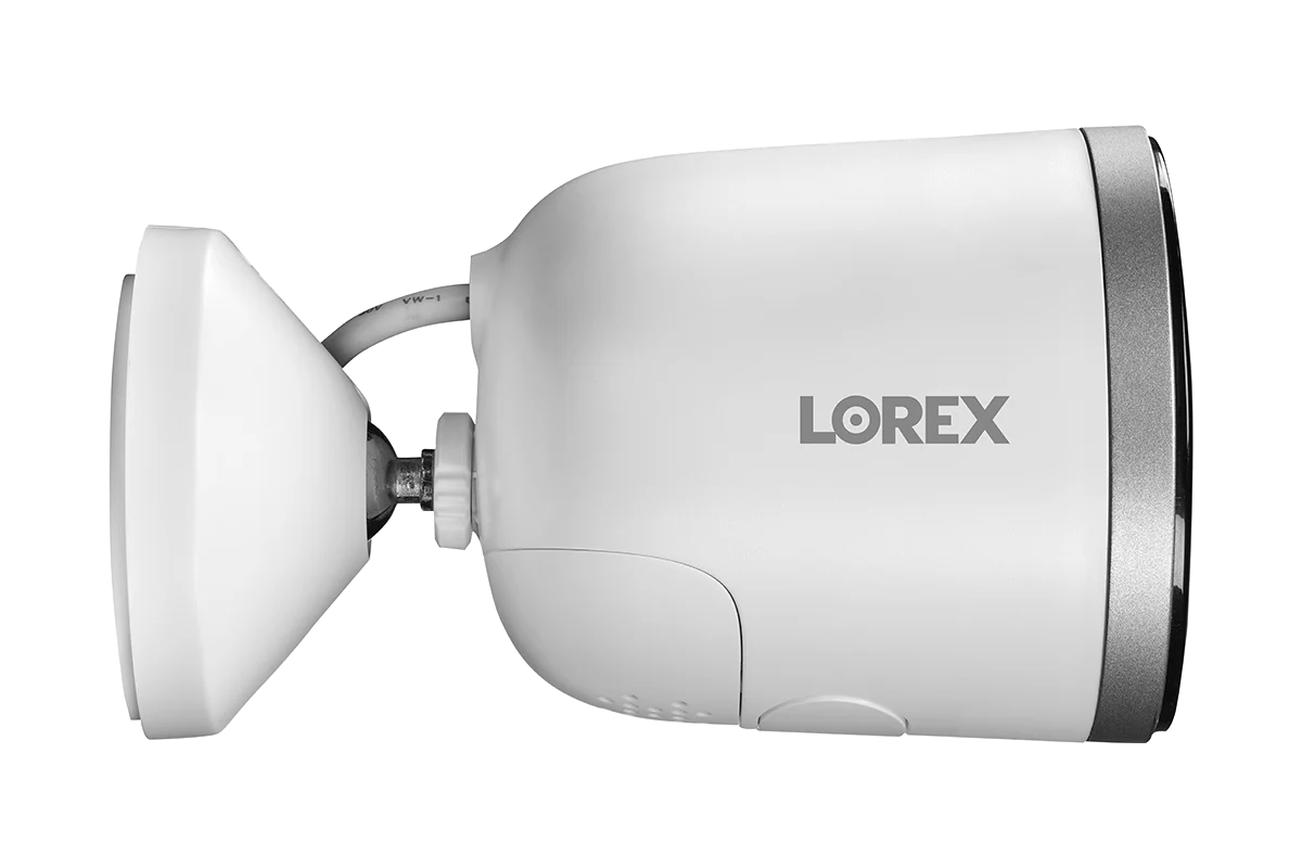 Lorex 2K Spotlight Indoor/Outdoor Wi-Fi Security Camera (32GB) - Image 3